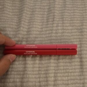 COVERGIRL Outlast Lipstain In Epic & Iconic Ruby